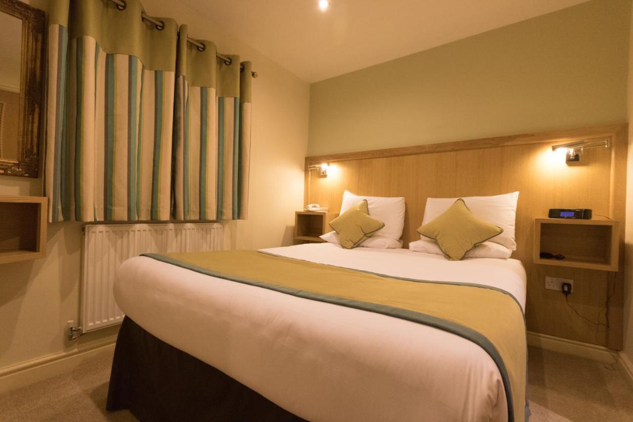 The Limes Hotel Stratford-upon-Avon Exterior photo